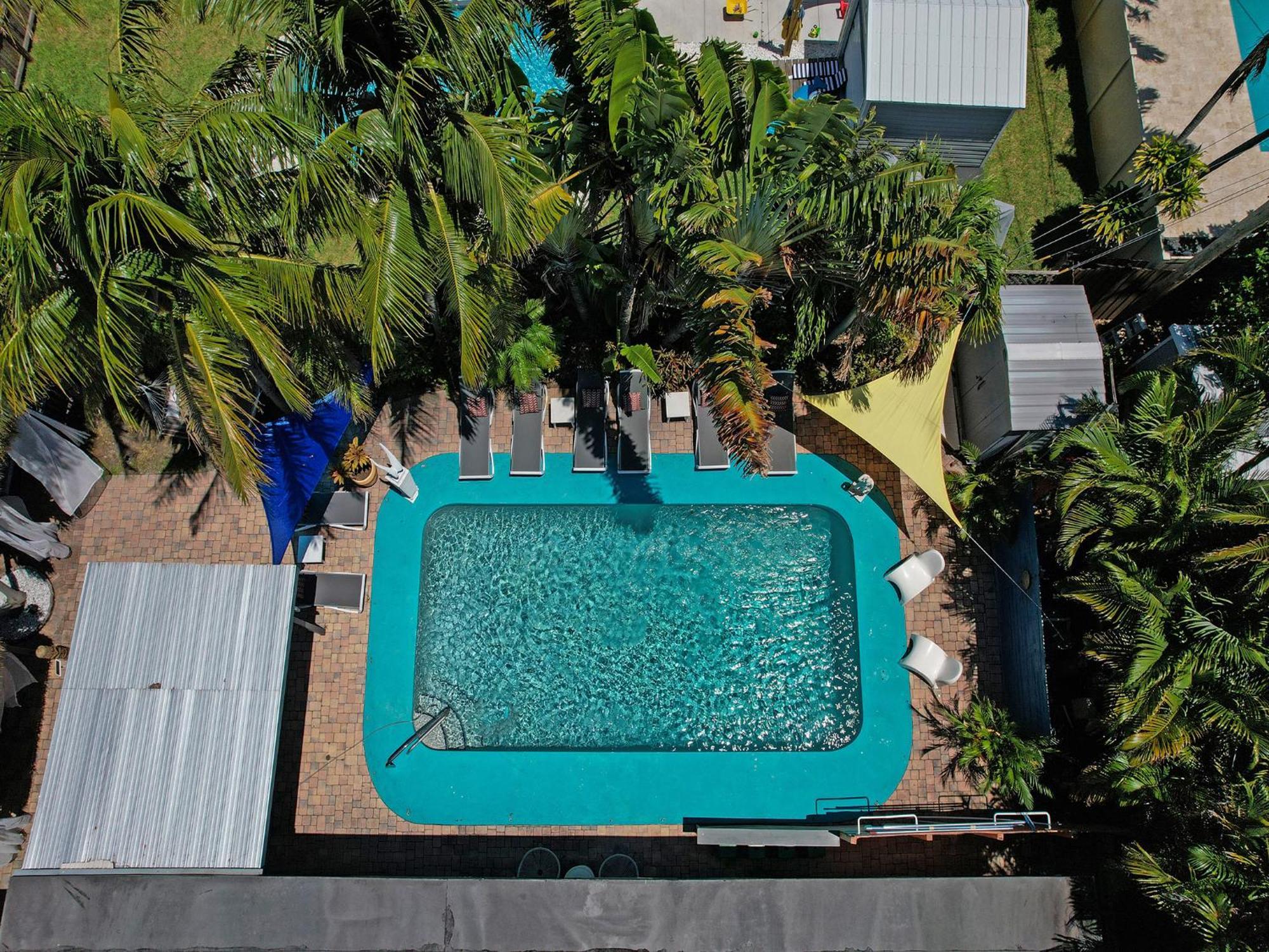 Large Gay Men'S 1 Bedroom W Gameroom Heated Pool Clothing Optional Oakland Park Exterior photo