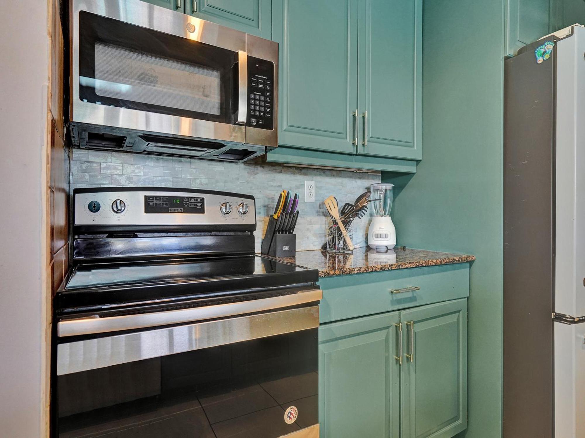 Large Gay Men'S 1 Bedroom W Gameroom Heated Pool Clothing Optional Oakland Park Exterior photo